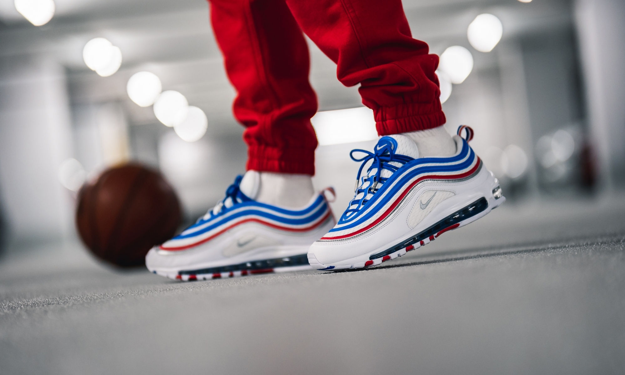 air max 97 all star jersey on feet