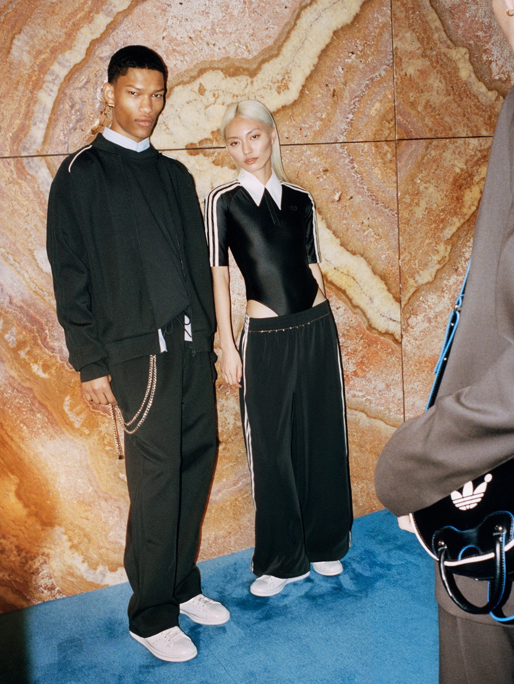 Everything You Need to Know About the Stan Smith Styled with Blue Version Collection sneakerize.gr