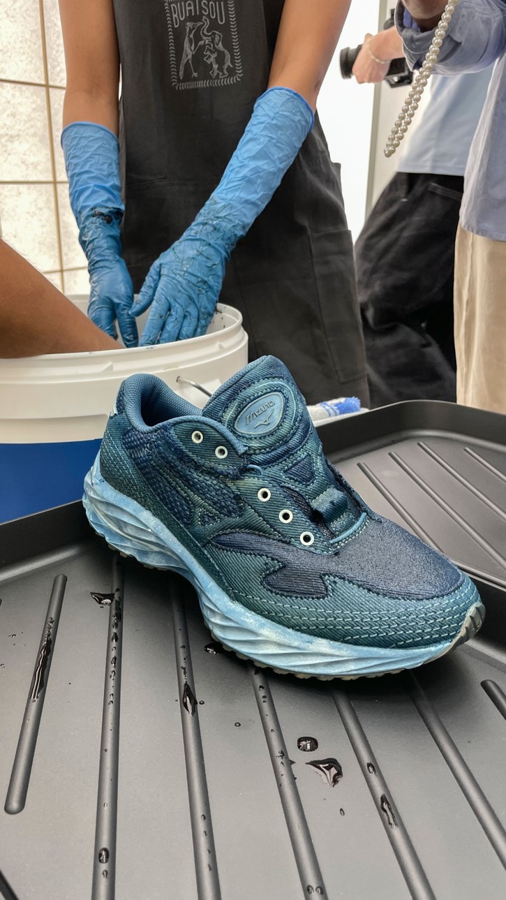 Mizuno x Buaisou: An Indigo Workshop Series, Sneakerize.gr