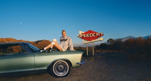 PUMA Speedcat Campaign Stars Dua Lipa and Rosé, Sneakerize.gr