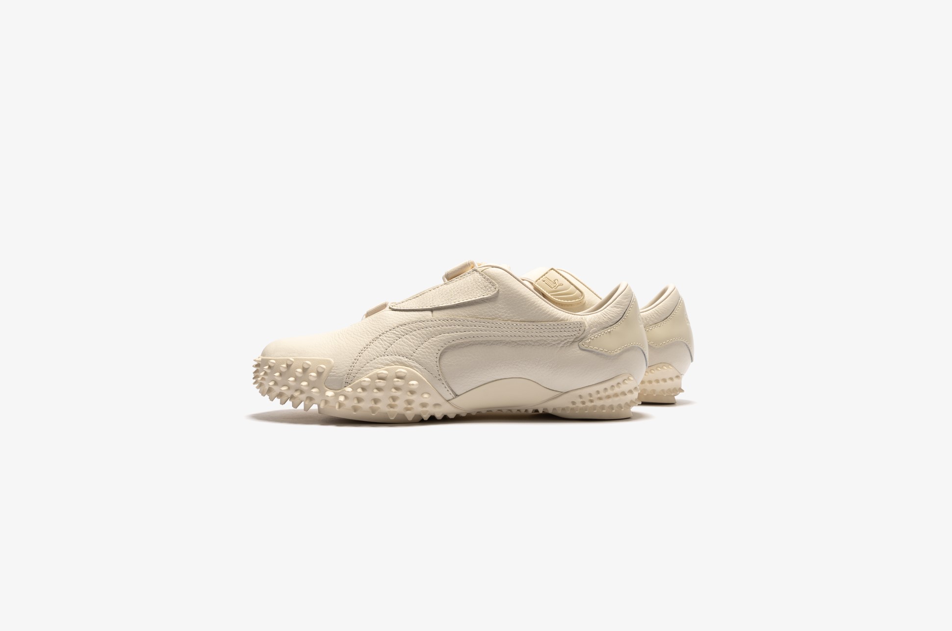 PUMA Mostro Leather Pack Brings Dark and Light Into Balance, Sneakerize.gr