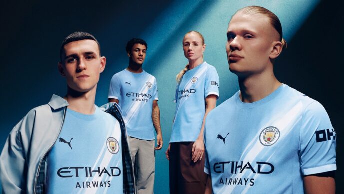 Puma x Manchester City Home Kit Debuts Iconic Sash, Sneakerize.gr
