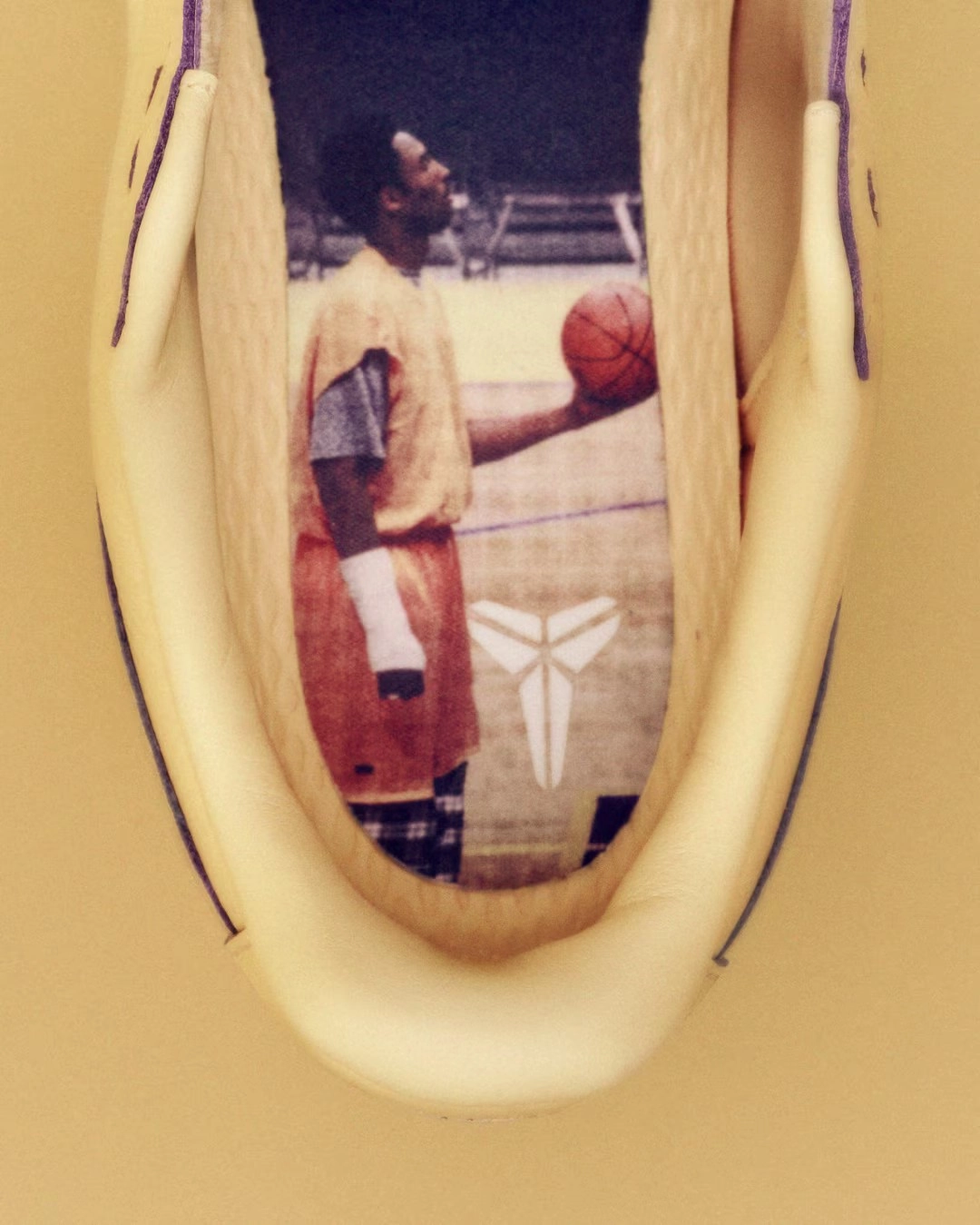 Nike AF1 Low Protro Soft Yellow Honors Kobe, HV9408-700, Sneakerize.gr
