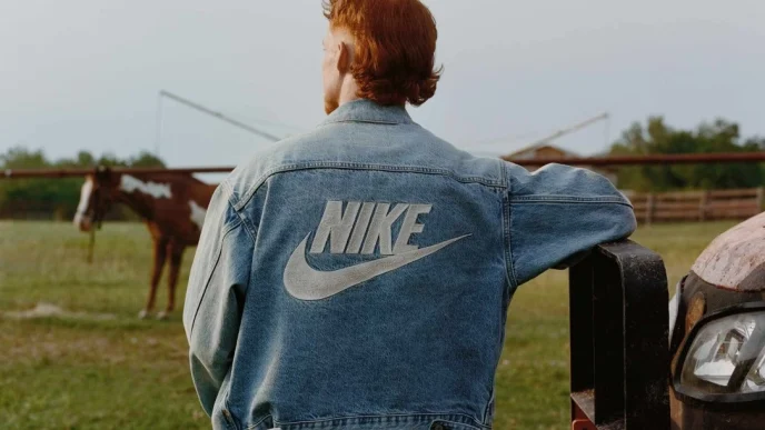 Levi’s x Nike Denim Collection Redefines Classic Sportstyle, Sneakerize.gr