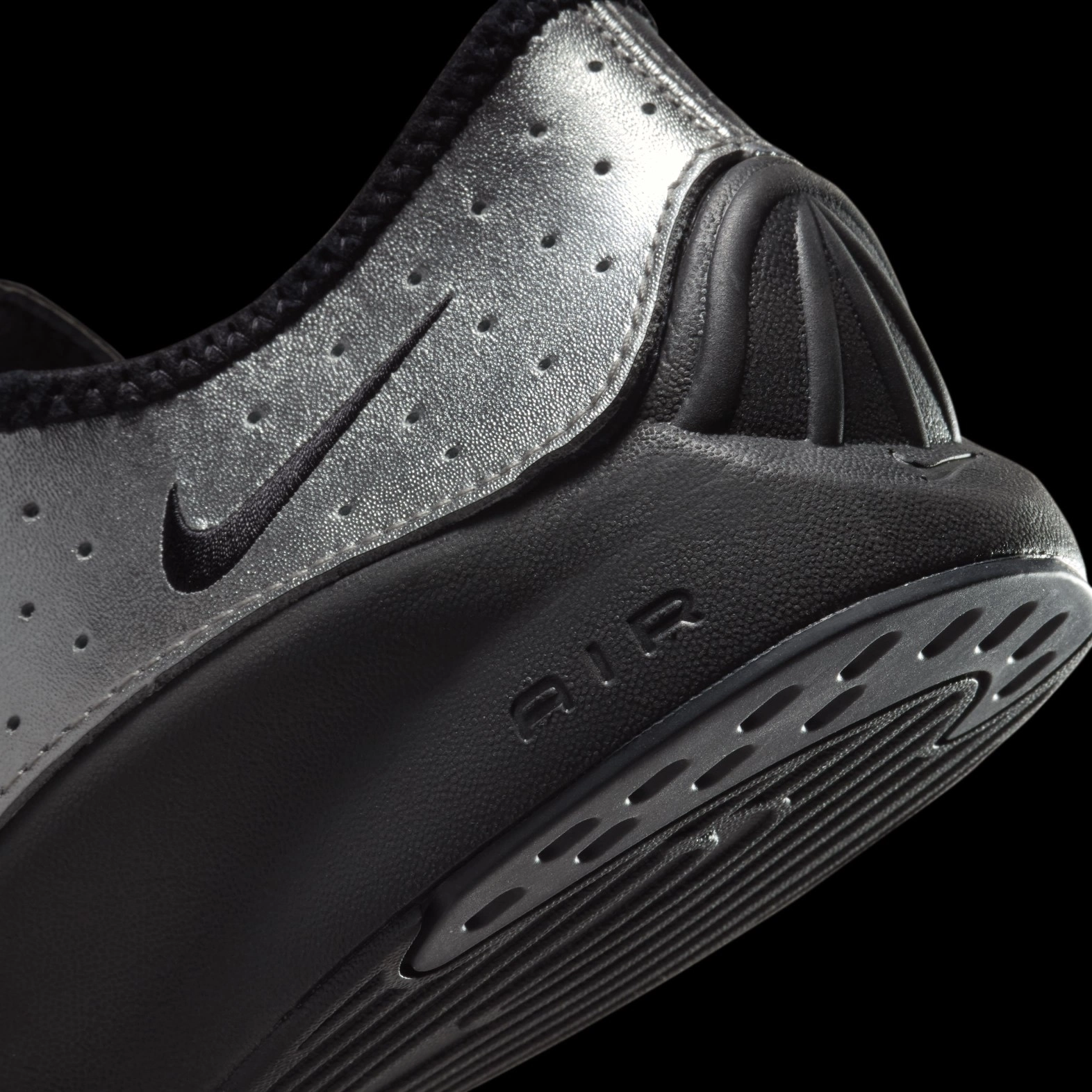 Nike Air Superfly Returns in Sleek Women's Design, Sneakerize.gr