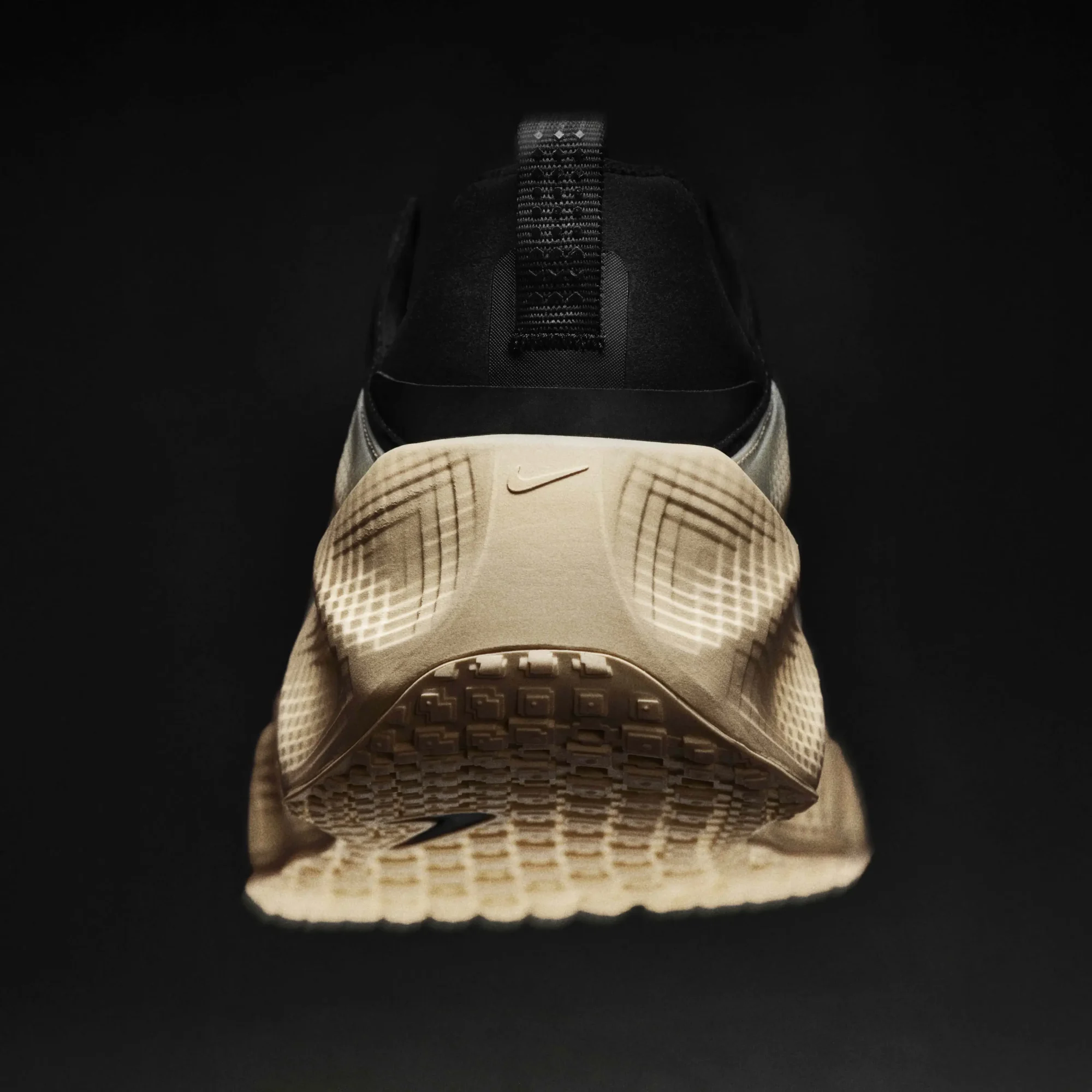 Nike Ava Rover Sneaker Revolutionizes Urban Comfort, Sneakerize.gr