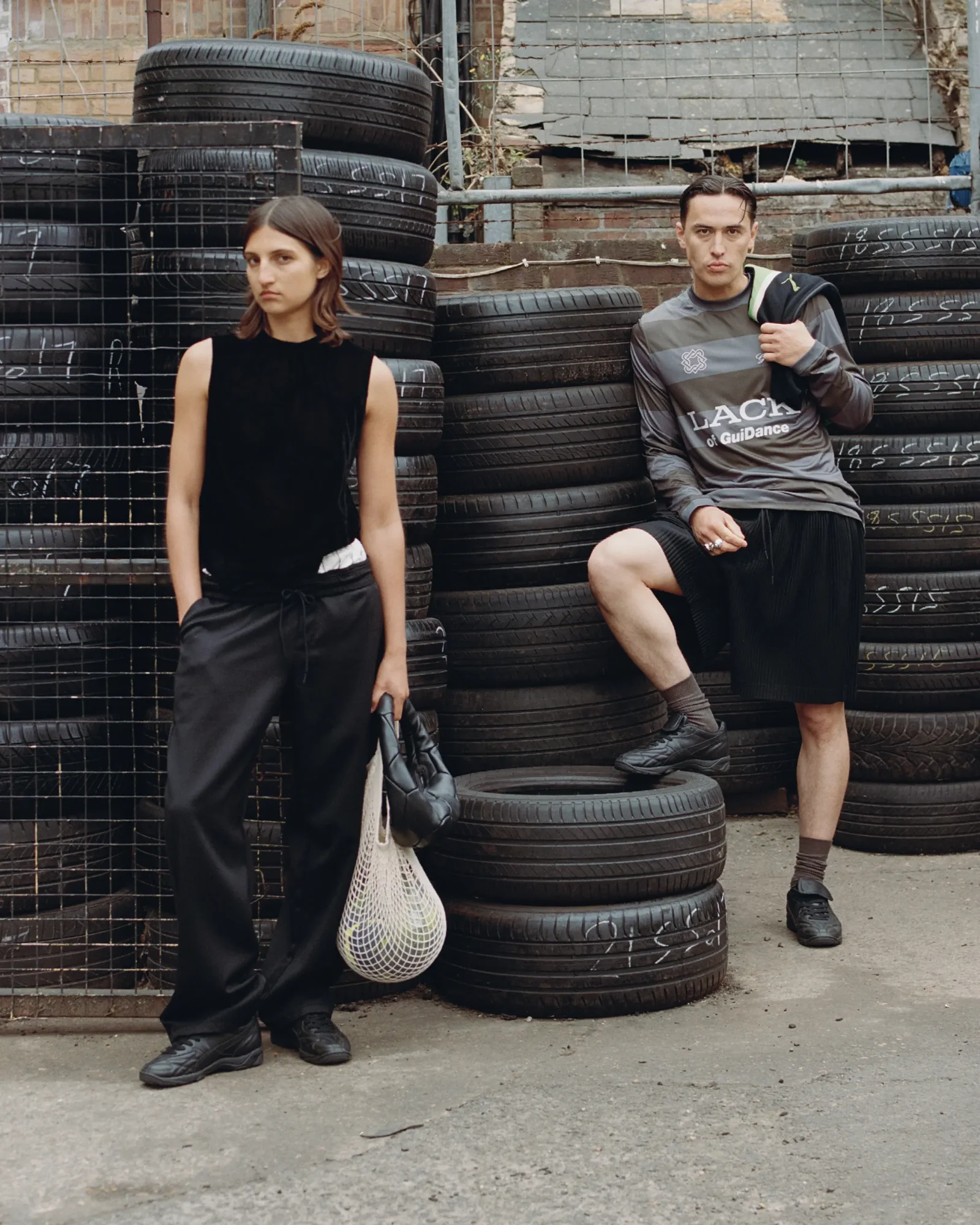 PUMA x Lack Of Guidance King Indoor Goes Monochrome, Sneakerize.gr