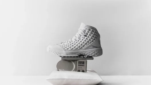 Nike Kobe 3 Protro : A Modern Icon Returns, HM4351-100, Sneakerize.gr