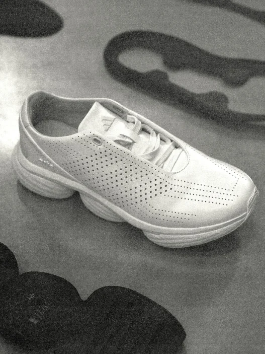 adidas x Arte Antwerp Lightblaze POD Debut, Sneakerize.gr