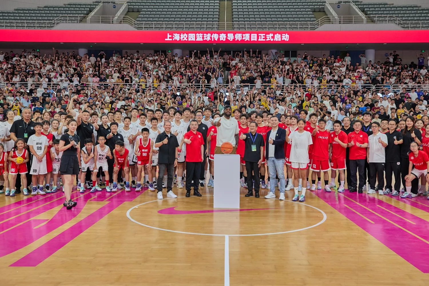 LeBron James Forever King Tour: 20 Years in China, Sneakerize.gr