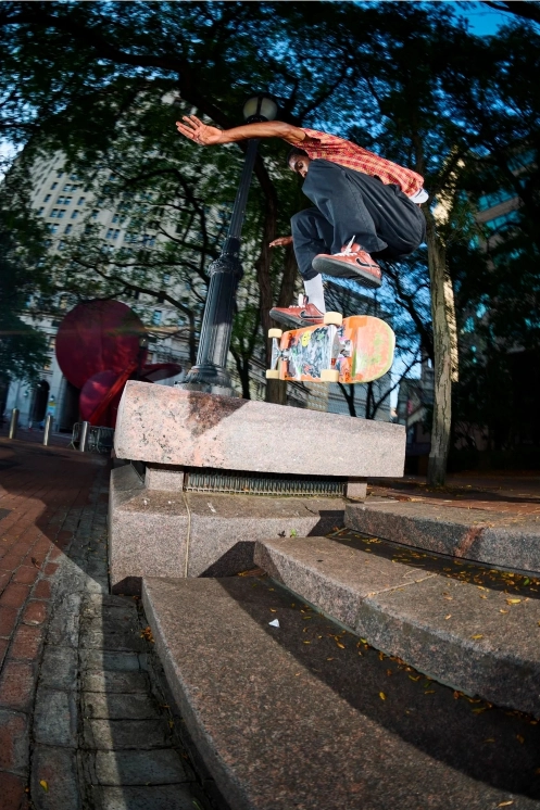 Limosine Skateboards x Nike SB Dunk Low Pro, Sneakerize.gr