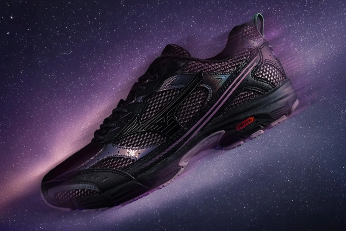 Mizuno MXR Space Lights Pack, Sneakerize.gr