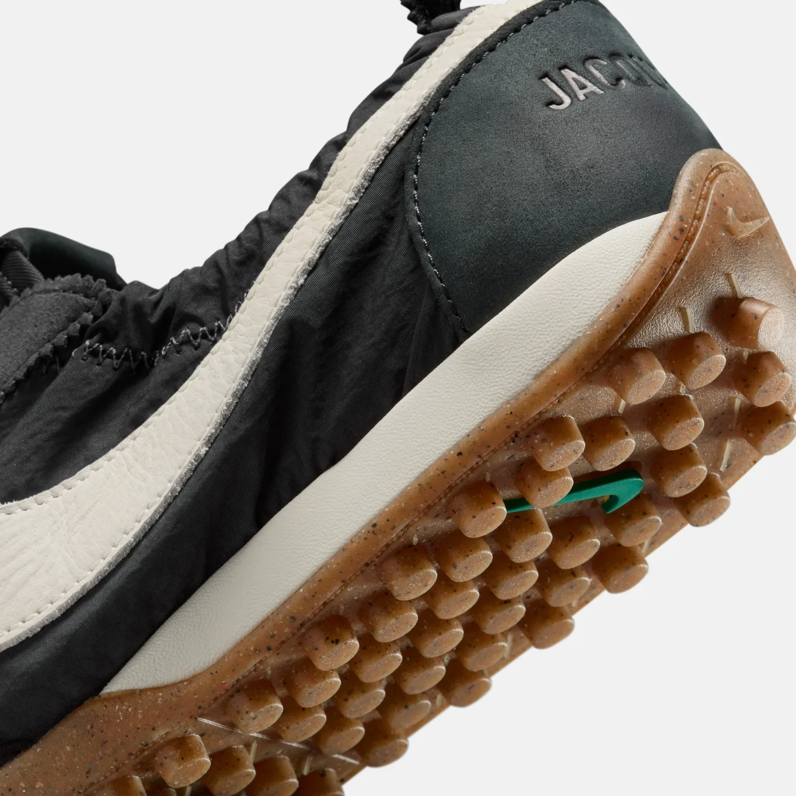 Nike and Jacquemus Moon Shoe Reimagined for Today’s Generation, Snerakerize.gr