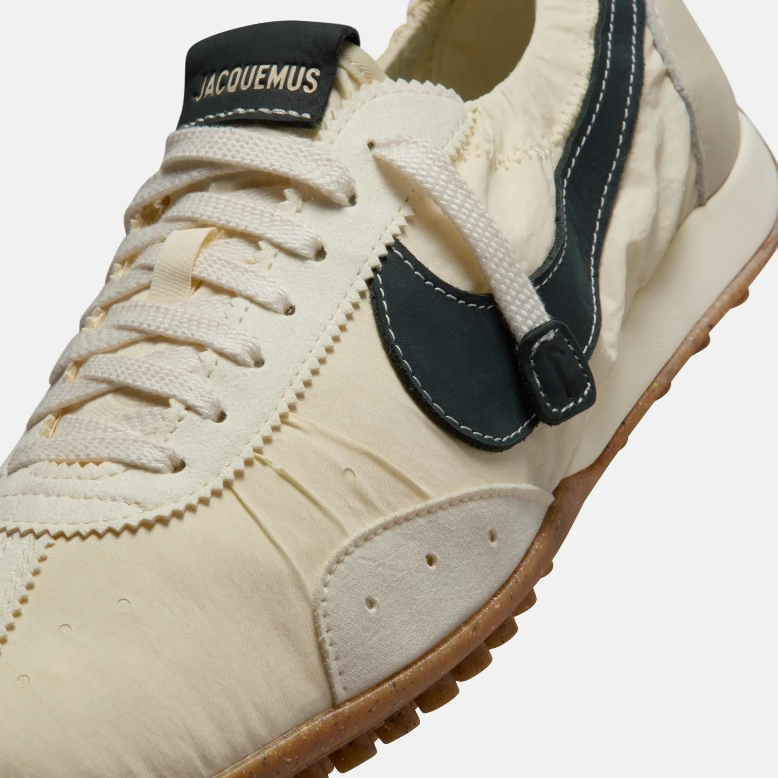 Nike and Jacquemus Moon Shoe Reimagined for Today’s Generation, Snerakerize.gr