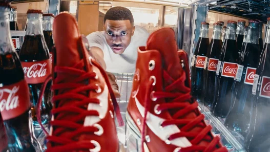 Converse x Coca-Cola Chuck 70 Leather: A Refreshing Twist on an Icon, A17888C, Sneakerize.gr