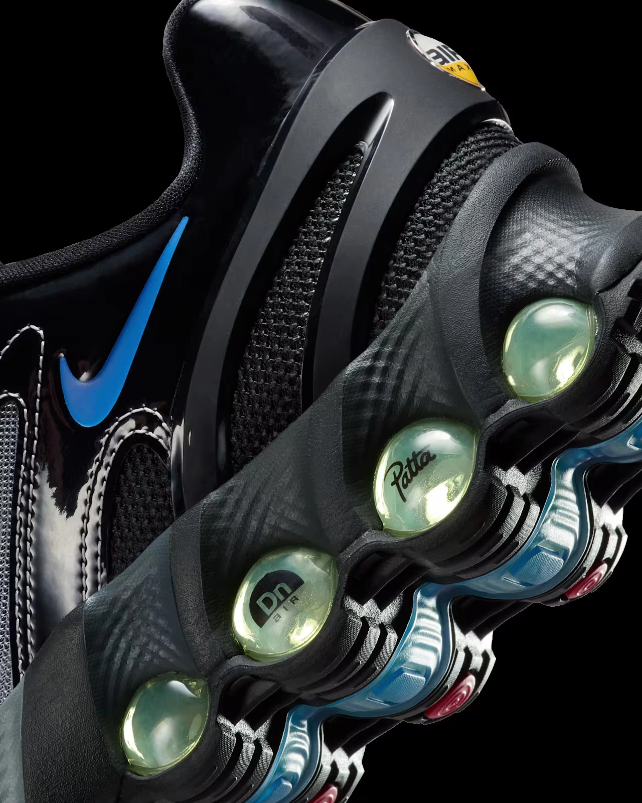 Patta x Nike Air Max DN8 Black and Metallic Silver, IB4029-001, Sneakerize.gr