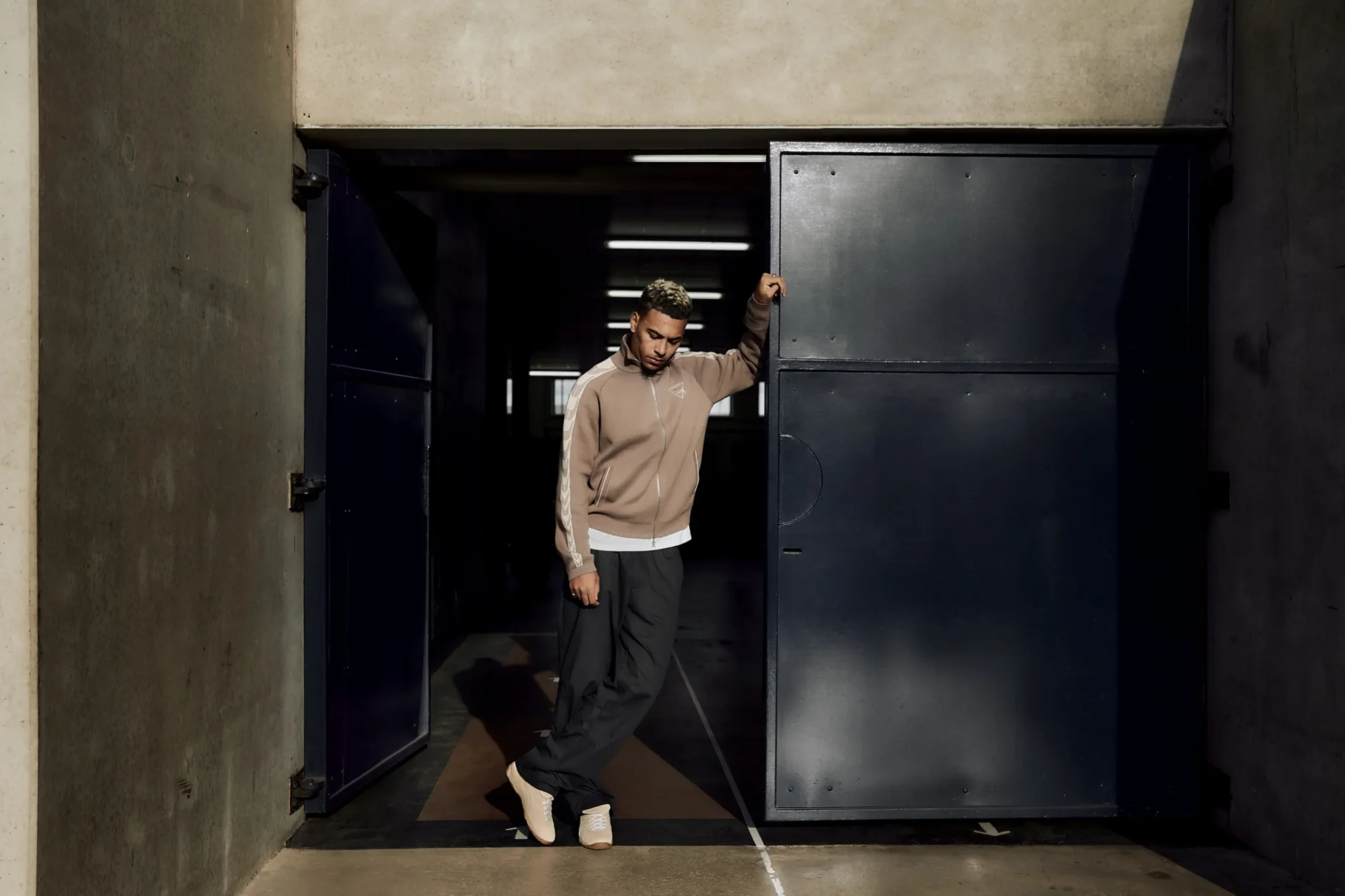 PUMA x Represent Collection: A Minimalist Ode to British Football Culture, Sneakerize.gr