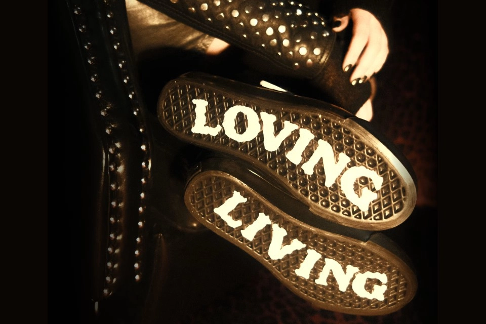 Vans x Life Is Unfair: Loving Is Living, Sneakerize.gr