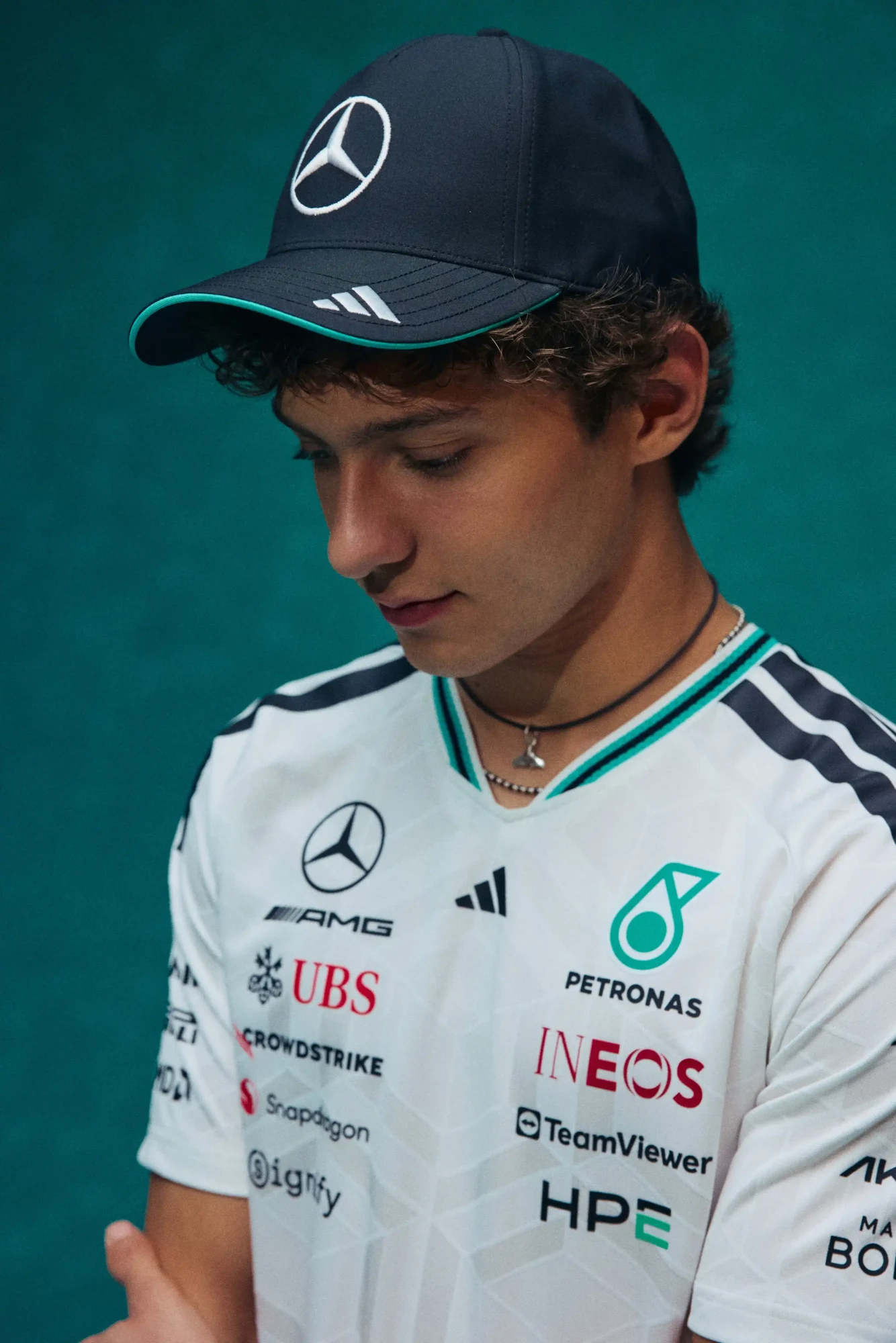Mercedes-AMG PETRONAS F1 Teamwear: adidas 2026 Collection Debuts, Sneakerize.gr