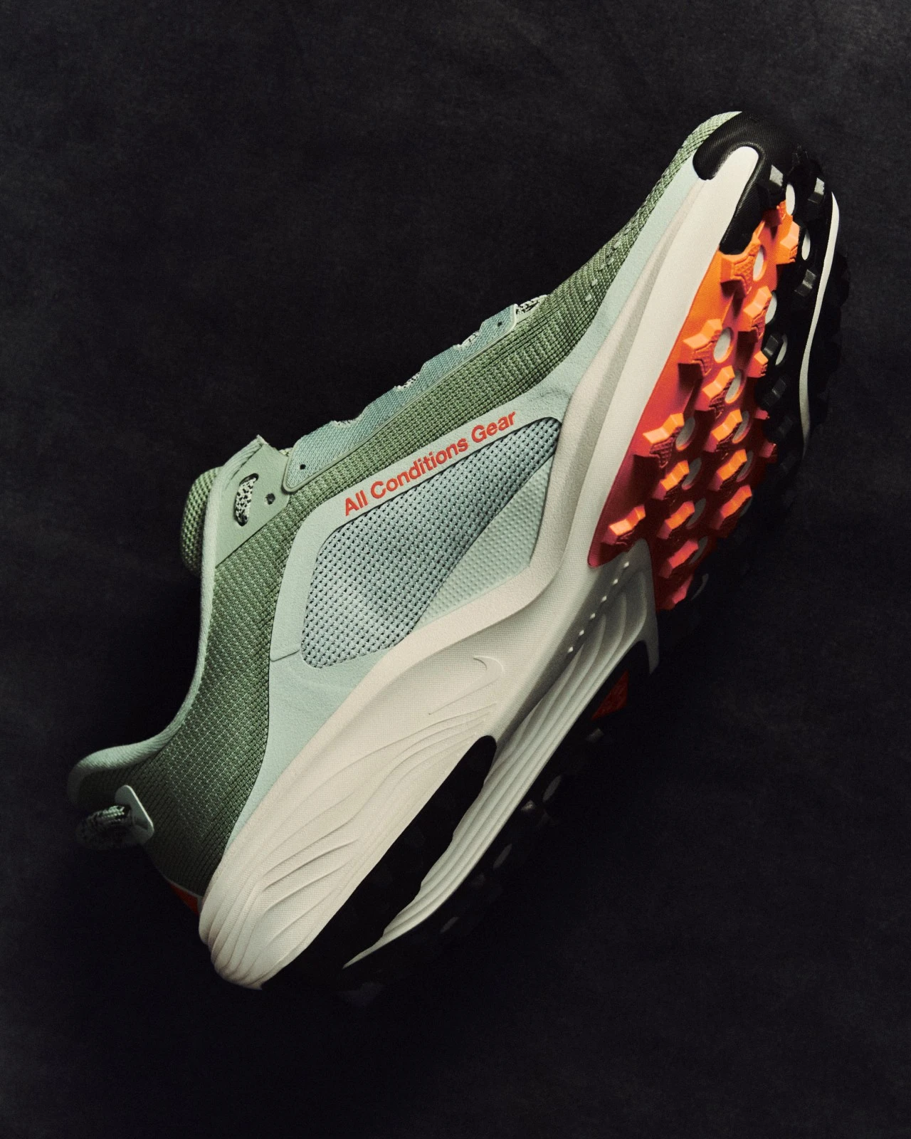 Nike ACG Pegasus Trail: Built to Move Seamlessly Across All Conditions, Sneakerize.gr