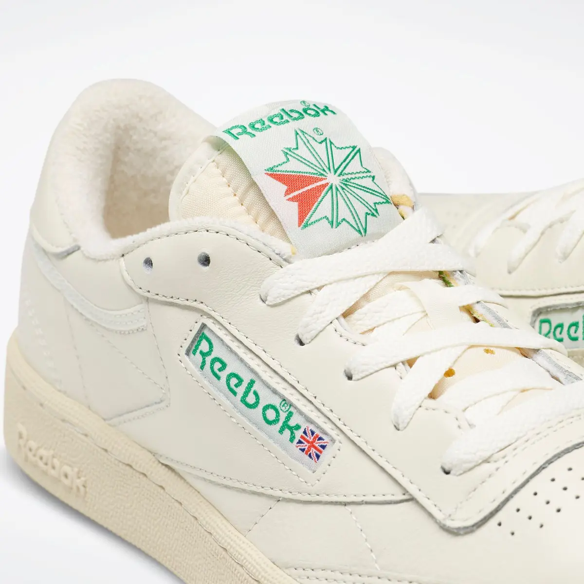 Reebok Classics “Born Classic. Worn For Life.”, Sneakerize.gr