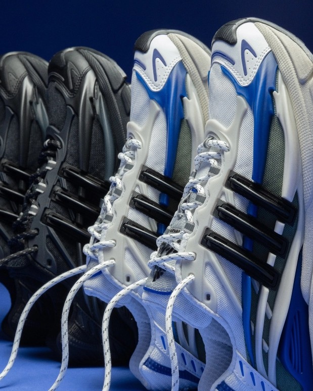 VIRGINIA Adistar Jellyfish by Pharrell Williams x adidas Originals, Sneakerize.gr