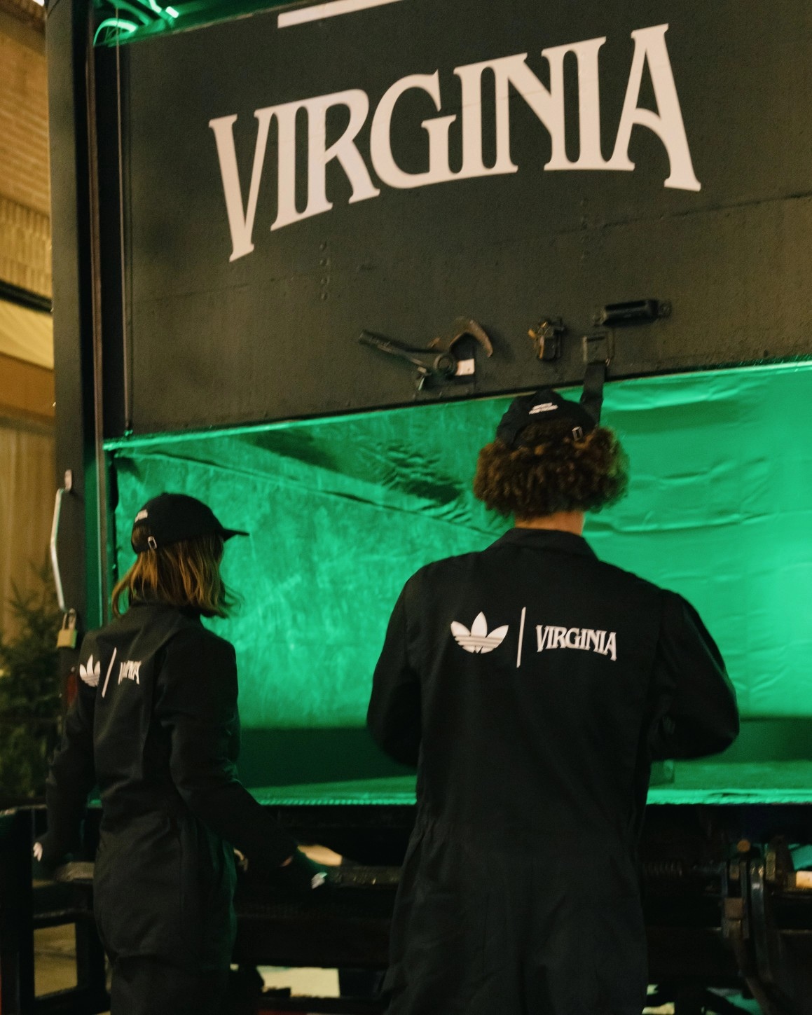 VIRGINIA Adistar Jellyfish by Pharrell Williams x adidas Originals, Sneakerize.gr