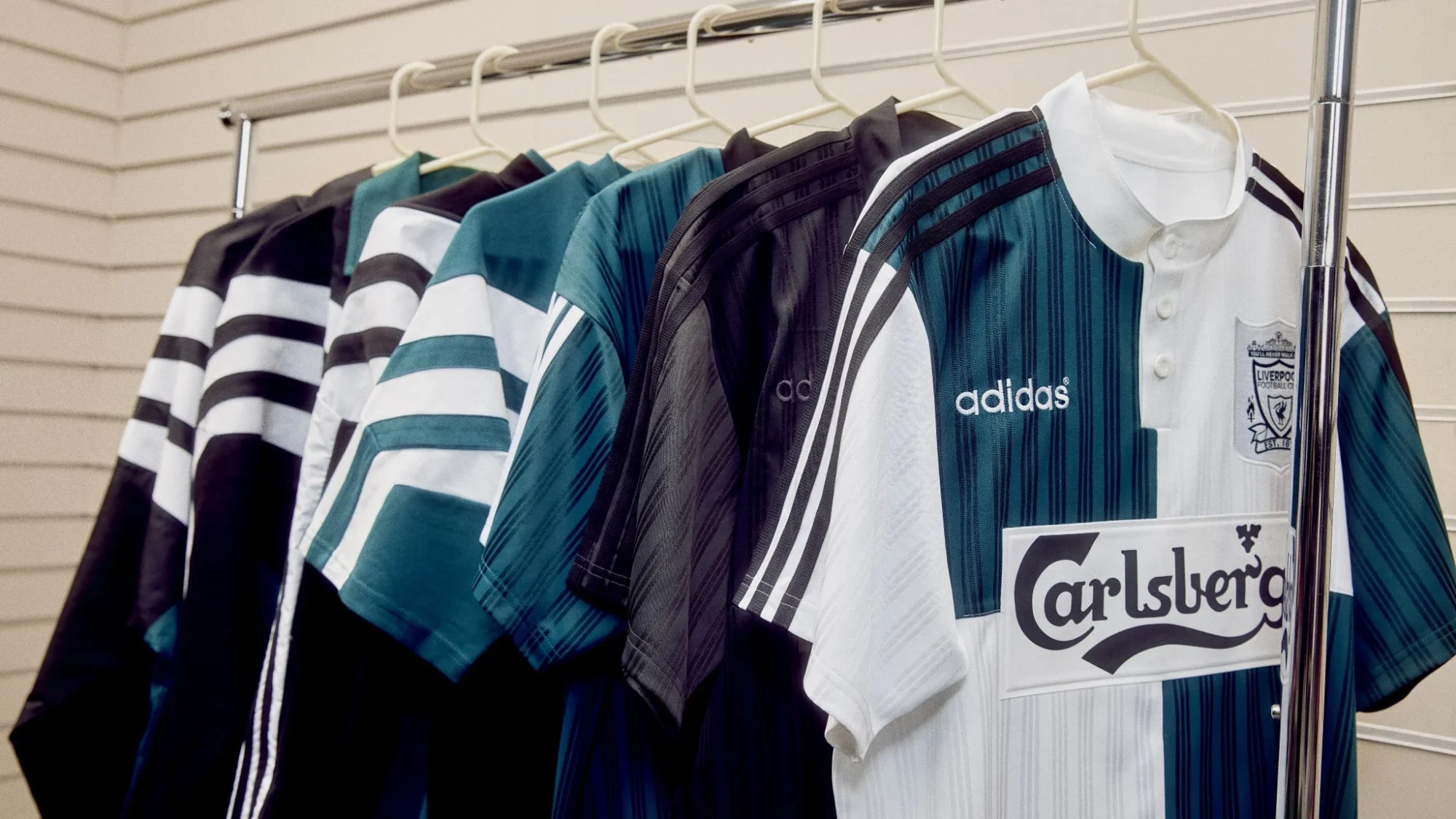 adidas Liverpool Bringback Collection Recreates 1996 Kit, Sneakerize.gr