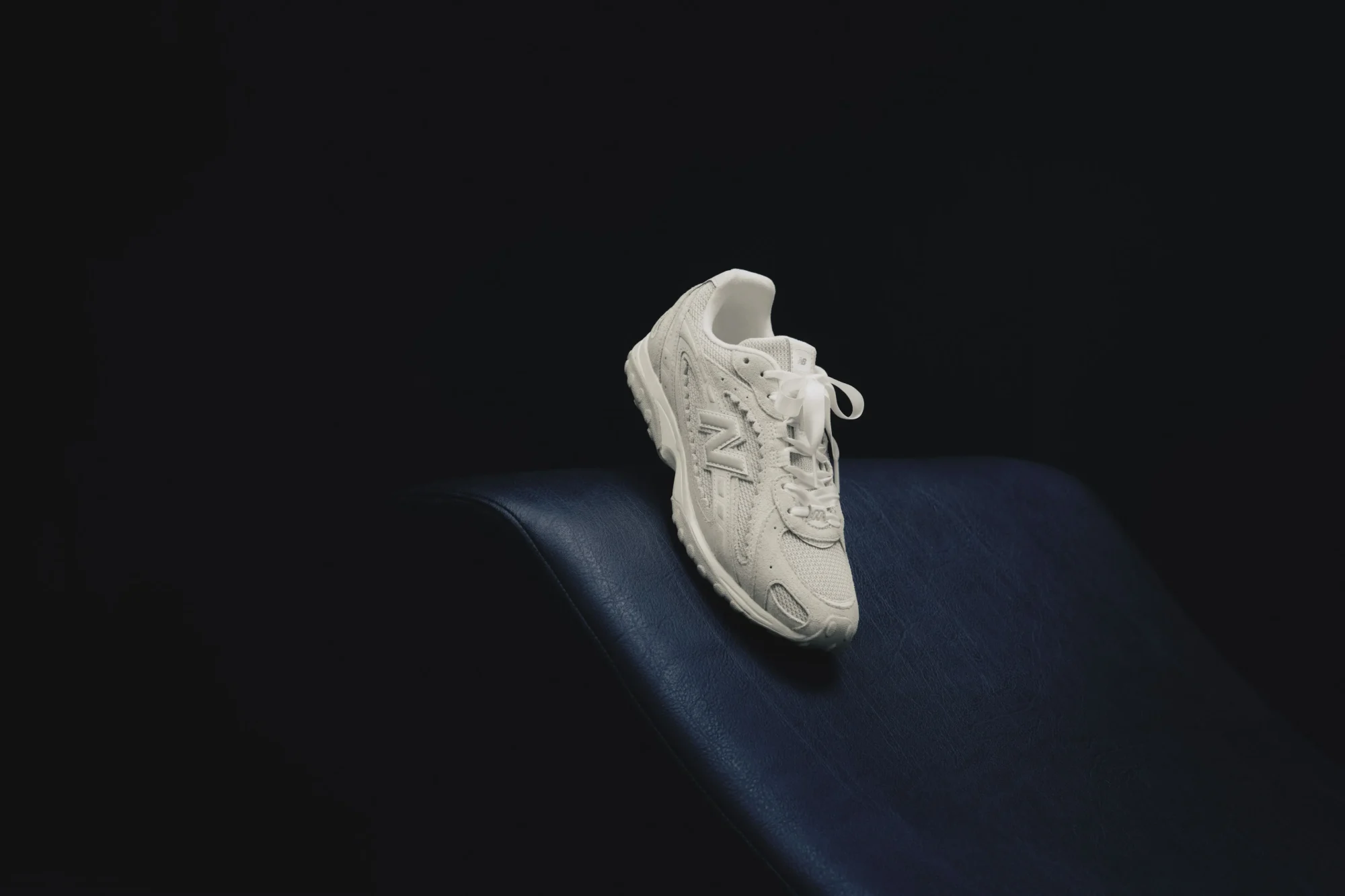 New Balance 204L Campaign with ROSALÍA Turns Heritage Romantic, Sneakerize.gr
