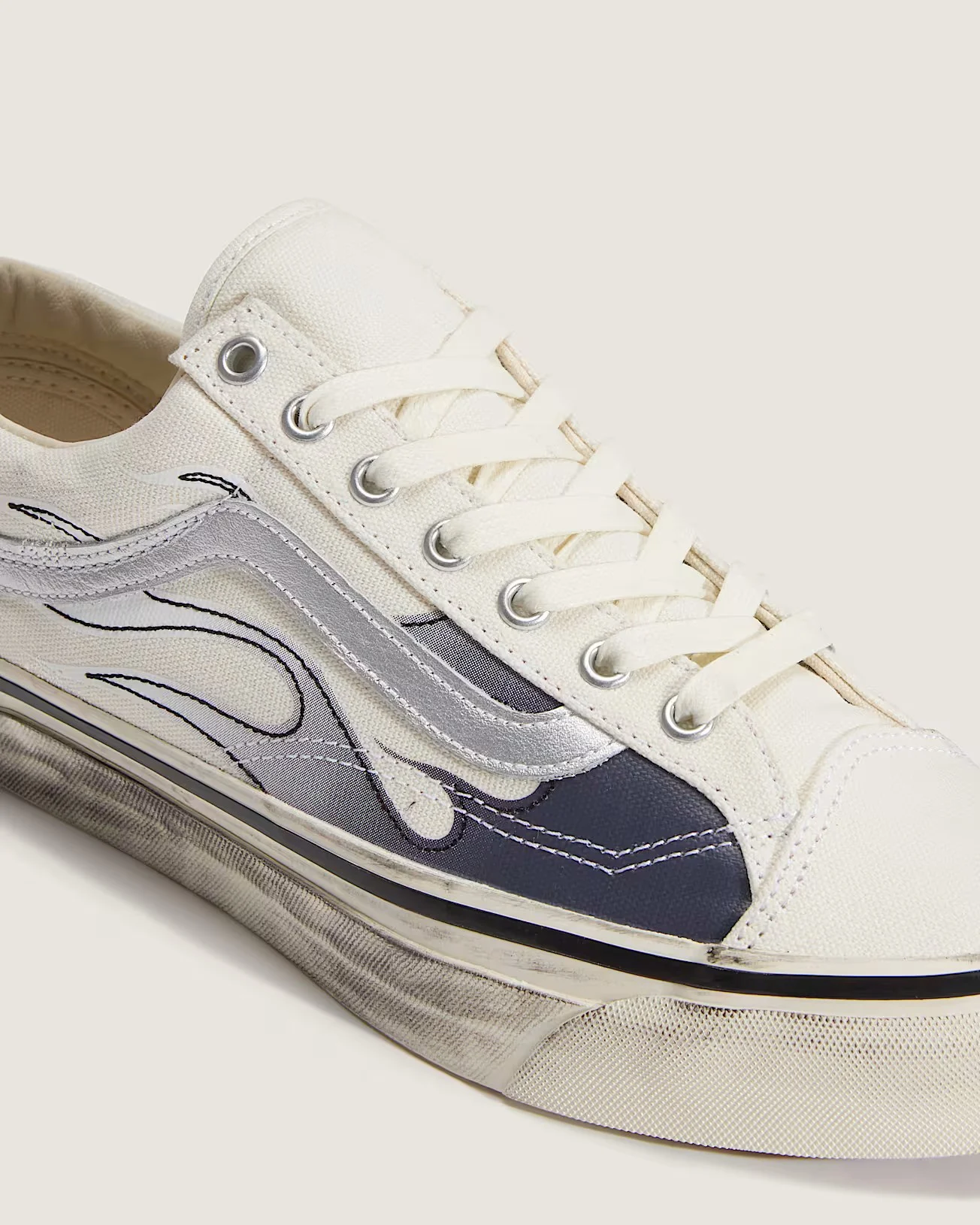 Vans Archive Flame Pack Returns, Sneakerize.gr